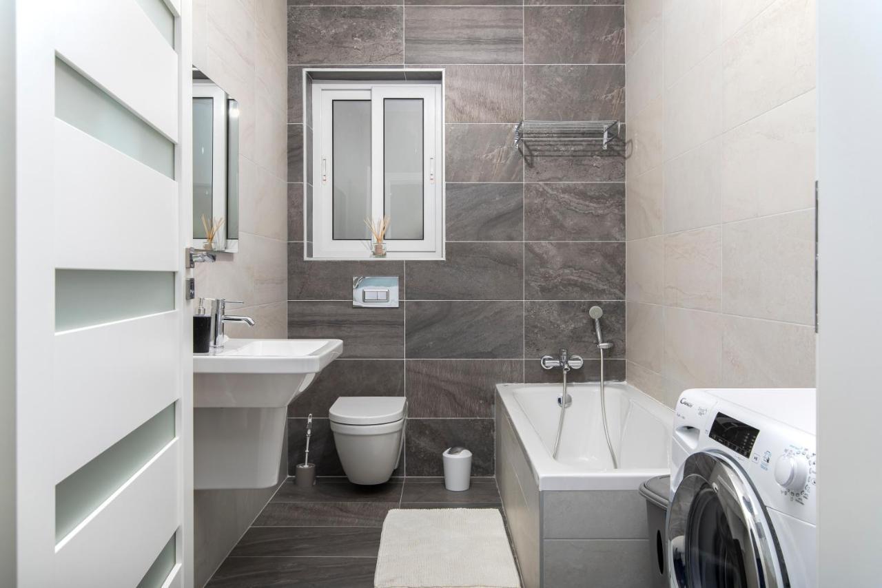 Spacious, Modern & Cosy 2 Bedroom 2 Bathroom Apartment - St. Julians Saint Julian's Εξωτερικό φωτογραφία